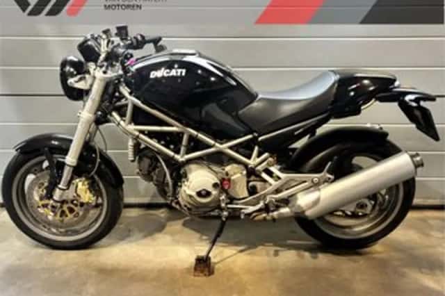 Ducati M 900 I.e. Dark (2002) thumbnail 6