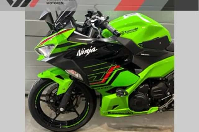 Kawasaki Ninja 400 (2024) thumbnail 5