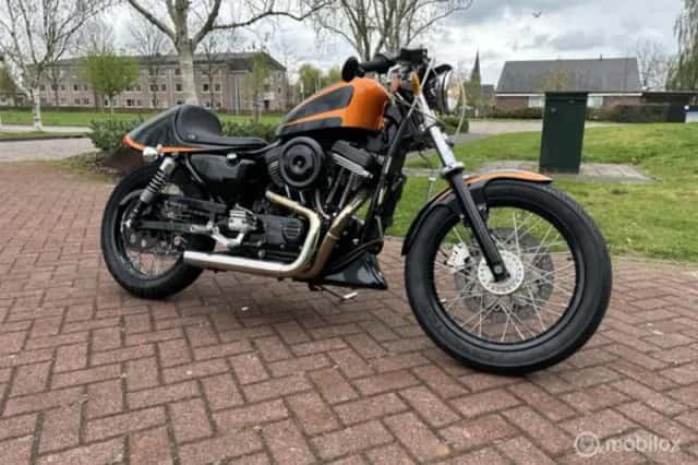 Harley-Davidson Chopper XLH 883 (1988) thumbnail 1