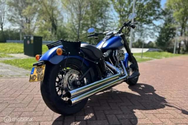 Harley-Davidson Softail Slim (2012) thumbnail 2