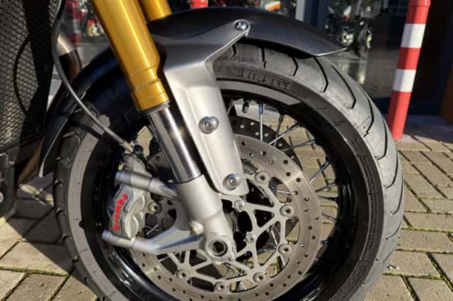 Triumph Thruxton 1200 (2020) thumbnail 5