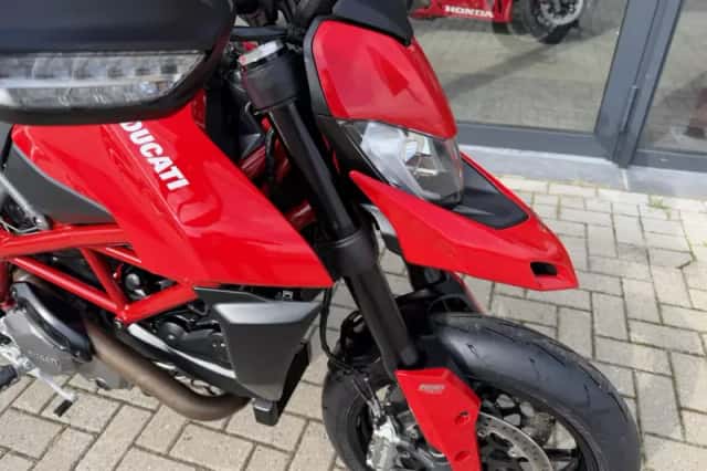 Ducati Hypermotard 950 (2019) thumbnail 5