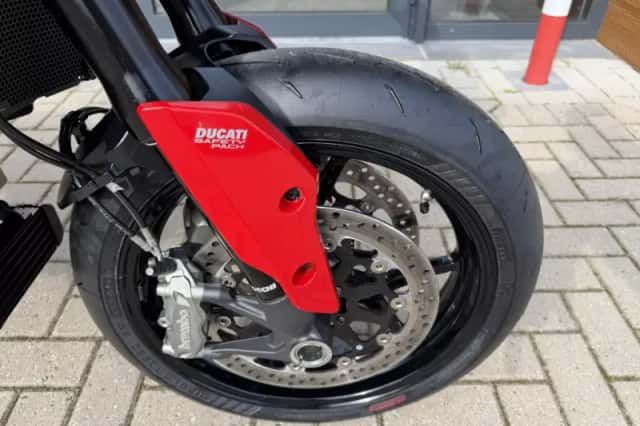 Ducati Hypermotard 950 (2019) thumbnail 6
