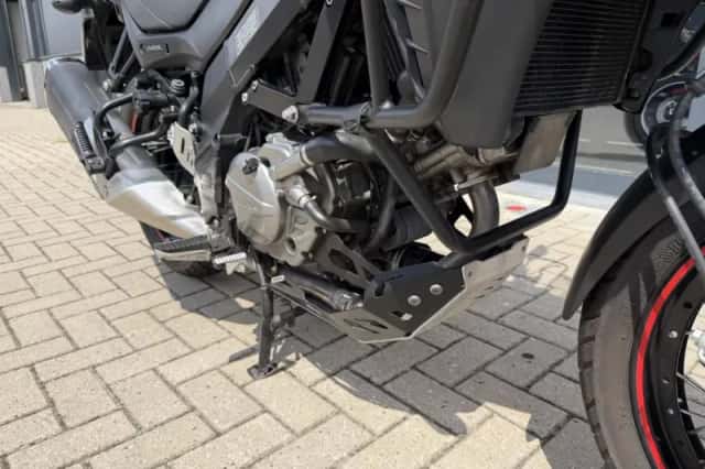 Suzuki DL 650 V Strom (2017) thumbnail 6