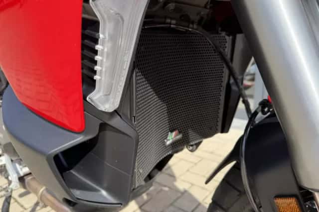Ducati Multistrada V2 S (2025) thumbnail 6