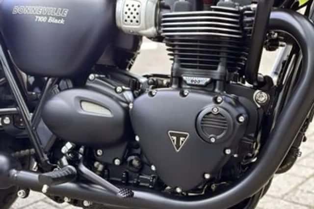Triumph Bonneville T100 (2020) thumbnail 4