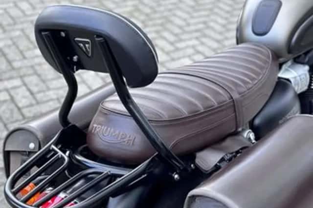 Triumph Bonneville T100 (2020) thumbnail 5
