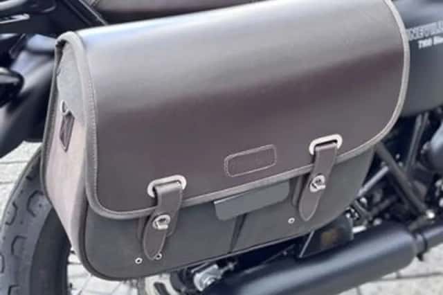 Triumph Bonneville T100 (2020) thumbnail 6