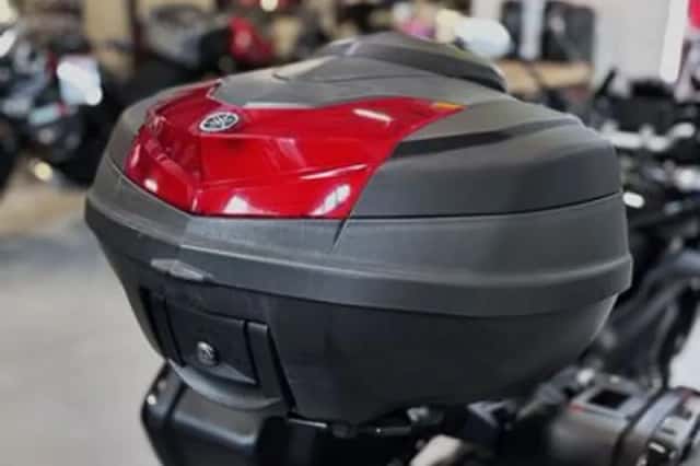 Yamaha Tracer 900 (2018) thumbnail 2
