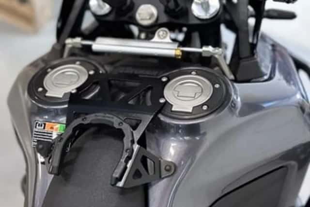 Yamaha Tenere 700 WORLD RAID (2024) thumbnail 4