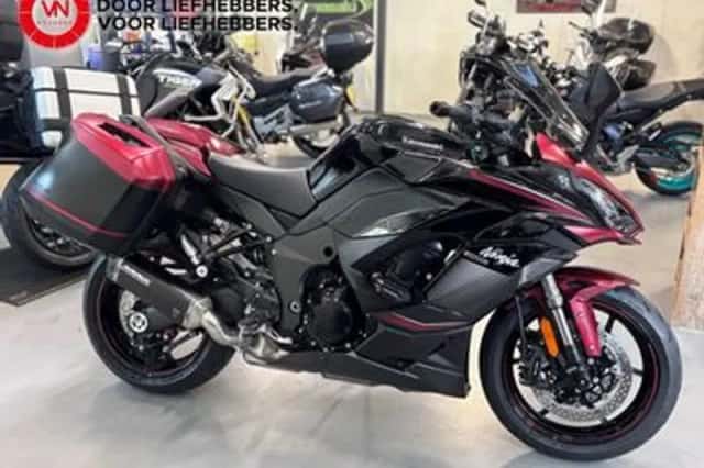 Kawasaki Ninja 1000SX (2023) thumbnail 1