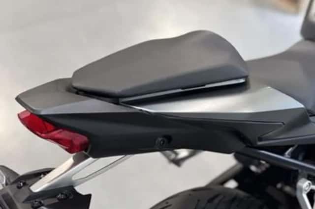Honda CB 750 Hornet (2024) thumbnail 5