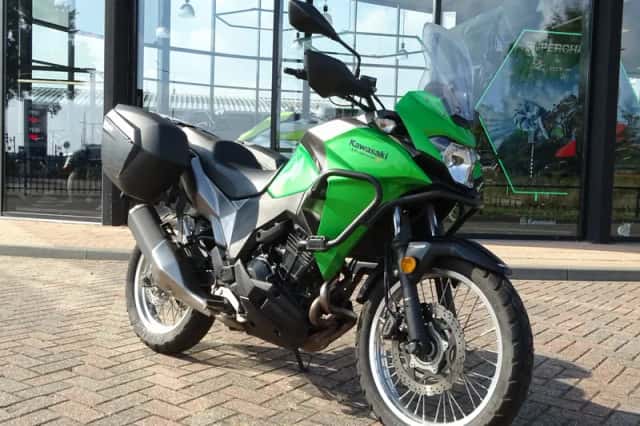 Kawasaki Versys X 300 (2018) thumbnail 2