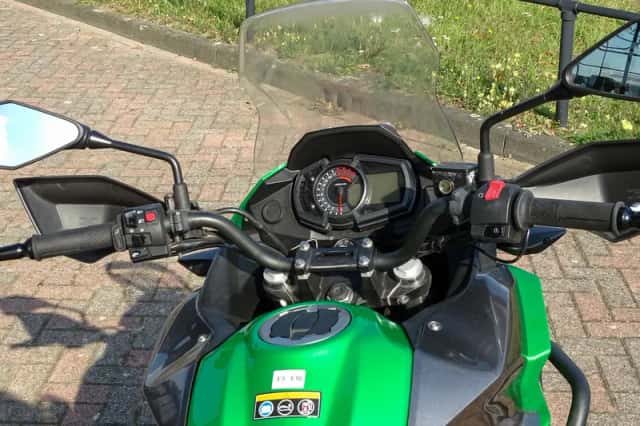 Kawasaki Versys X 300 (2018) thumbnail 5