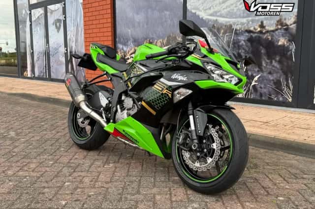 Kawasaki ZX-6R (2020) thumbnail 2