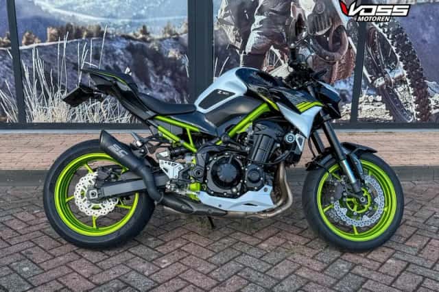 Kawasaki Z900 (2021) thumbnail 1