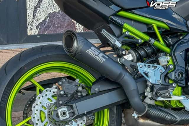 Kawasaki Z900 (2021) thumbnail 4