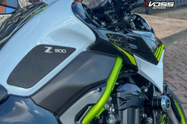 Kawasaki Z900 (2021) thumbnail 6