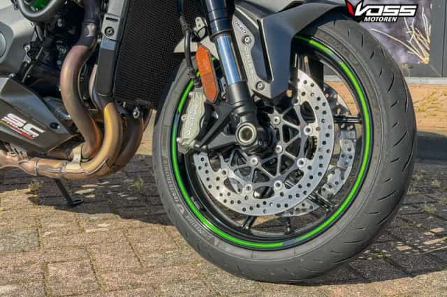 Kawasaki Z H2 (2023) thumbnail 4