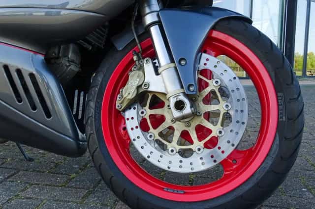 Ducati 750 SS (2003) thumbnail 3