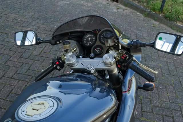 Ducati 750 SS (2003) thumbnail 5
