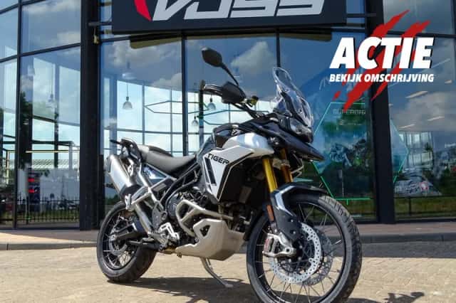 Triumph Tiger 900 Rally PRO (2026) thumbnail 1