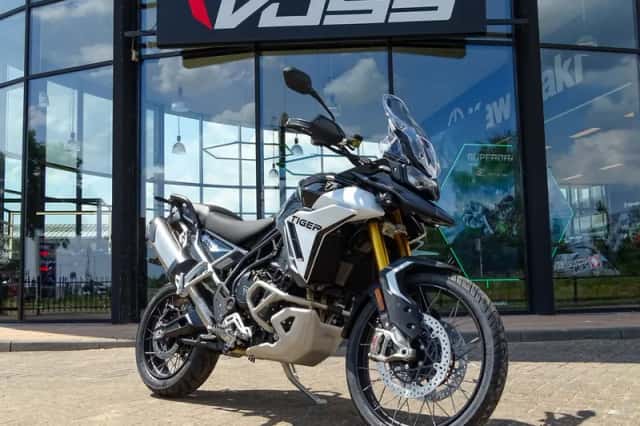 Triumph Tiger 900 Rally PRO (2026) thumbnail 2