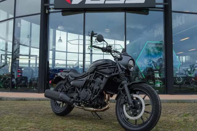 Kawasaki ELIMINATOR 500 SE (2025) thumbnail 1
