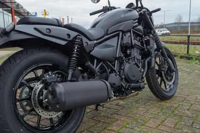 Kawasaki ELIMINATOR 500 SE (2025) thumbnail 6