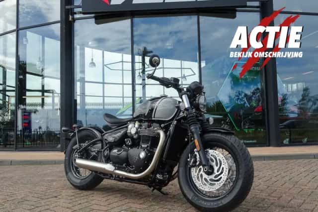 Triumph Bonneville Bobber (2025) thumbnail 1