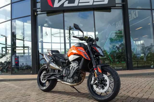 KTM 790 Duke (2026) thumbnail 1
