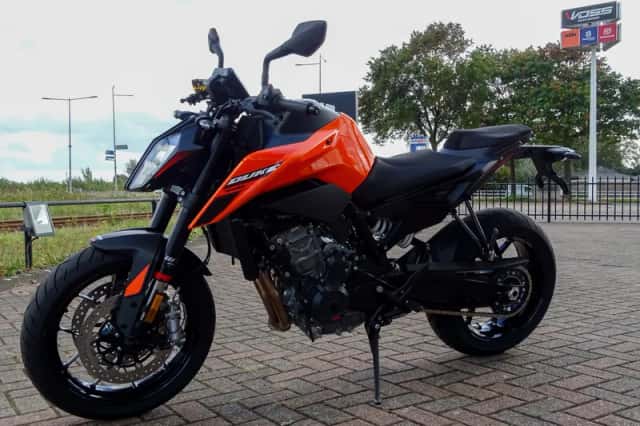 KTM 790 Duke (2026) thumbnail 6