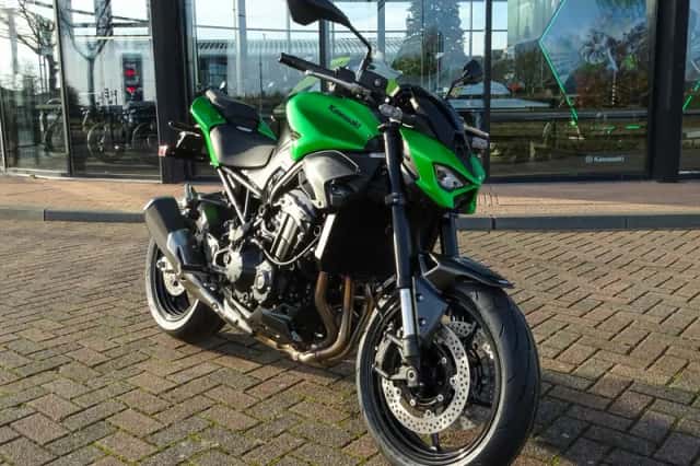 Kawasaki Z900 (2026) thumbnail 2