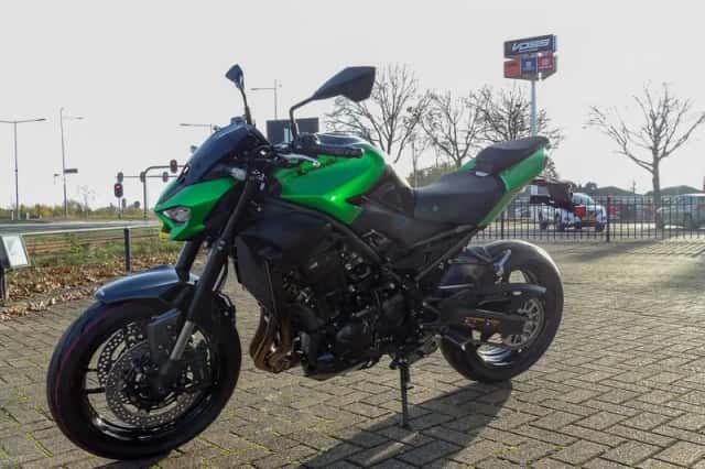 Kawasaki Z900 (2026) thumbnail 6