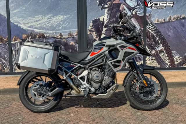 Triumph Tiger 1200 Alpine Edition (2026) thumbnail 1