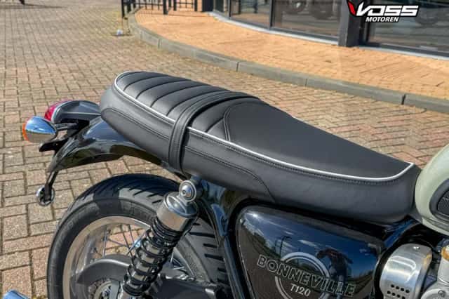 Triumph Bonneville T120 (2026) thumbnail 6