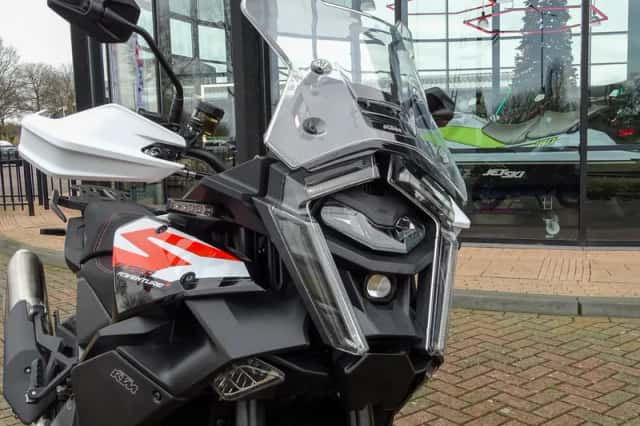 KTM Super Adventure 1390 (2026) thumbnail 3