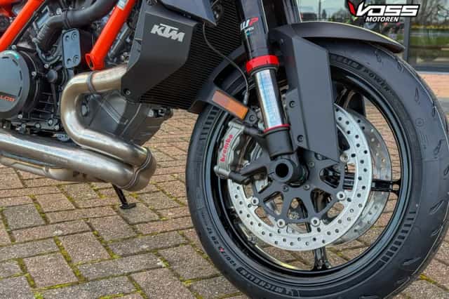 KTM 1390 Super Duke R (2026) thumbnail 4
