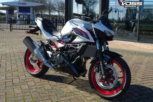 Kawasaki Z 500 SE (2026) thumbnail 2