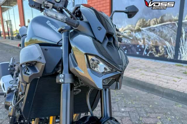 Kawasaki Z900 (2026) thumbnail 3