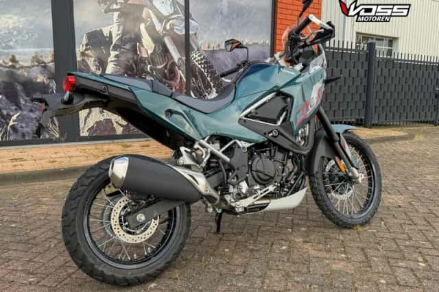 Kawasaki KLE500 SE (2026) thumbnail 5