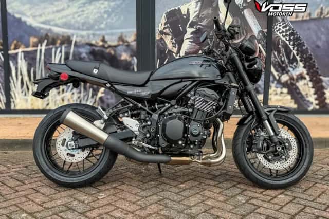 Kawasaki Z900RS (2026) thumbnail 1