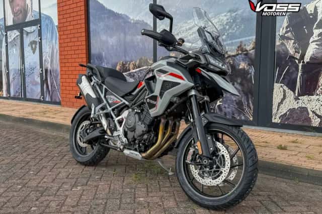 Triumph Tiger 1200 Alpine Edition (2026) thumbnail 2