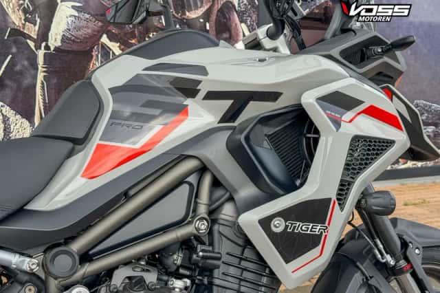 Triumph Tiger 1200 Alpine Edition (2026) thumbnail 5