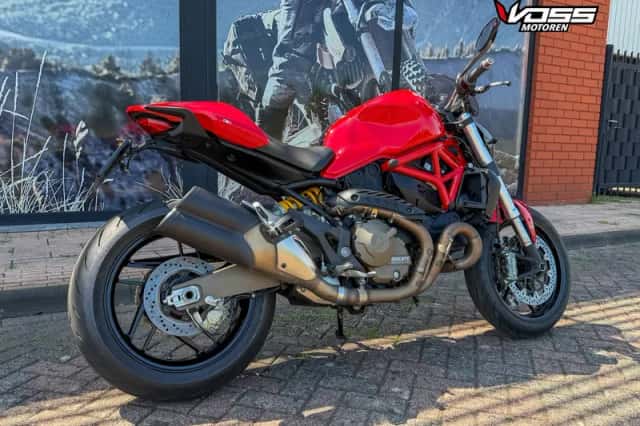 Ducati Monster 821 (2014) thumbnail 5