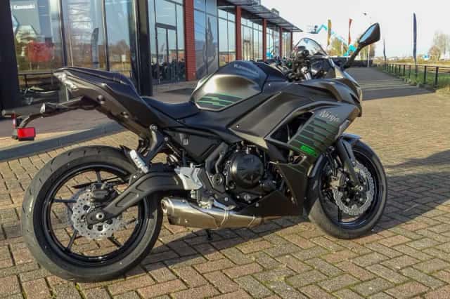 Kawasaki Ninja 650 (2026) thumbnail 3
