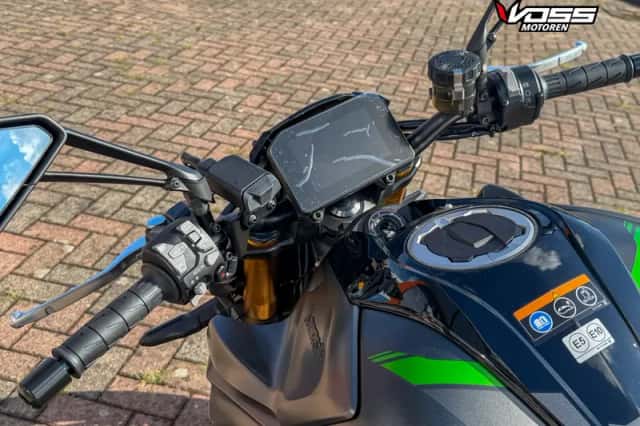 Kawasaki Z1100 SE (2027) thumbnail 4