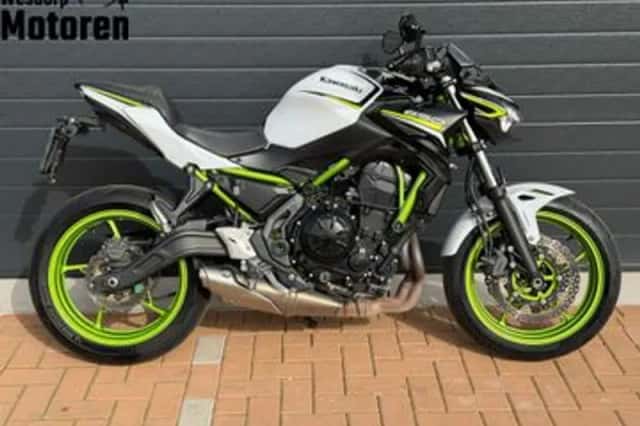 Kawasaki Z650 (2021) thumbnail 3