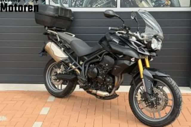 Triumph Tiger 800 (2014) thumbnail 1