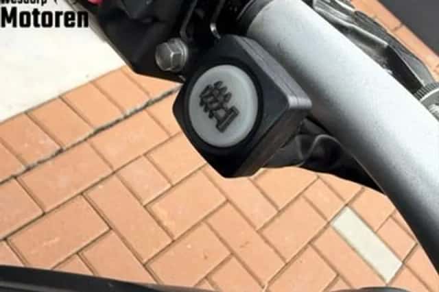 Triumph Tiger 800 (2014) thumbnail 4